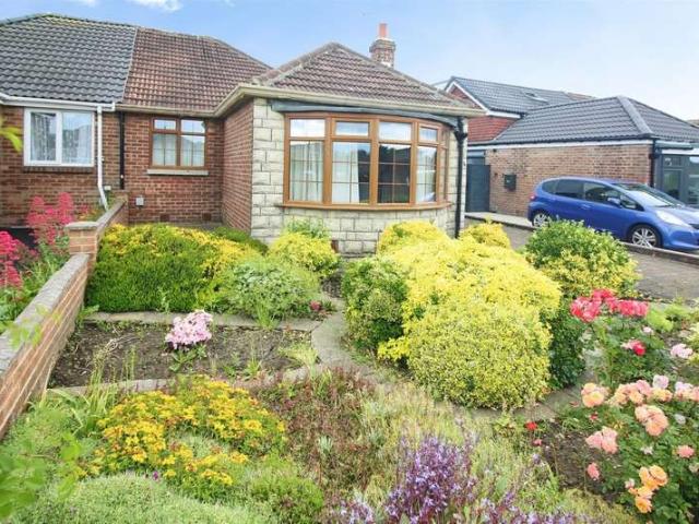 Farm for sale in Whitkirk, Austhorpe