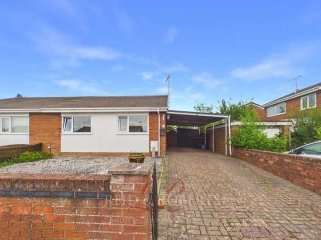 Farm for sale in Bryn Mawr, Wales