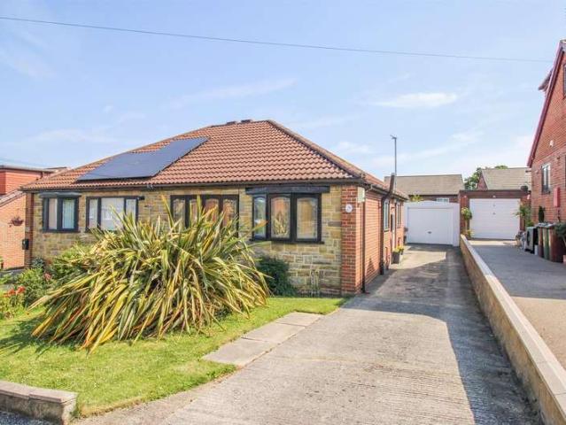 Farm for sale in Crigglestone, West Yorkshire