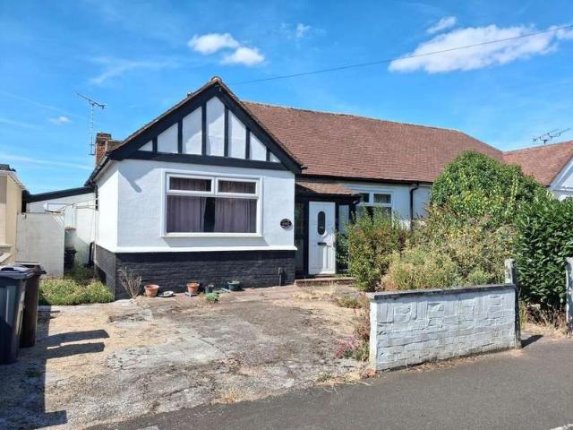 Farm for sale in London Borough of Hounslow, Feltham