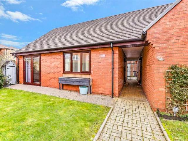 Farm for sale in Nodehill, Shide