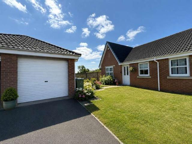 Farm for sale in Highfield, High Spen