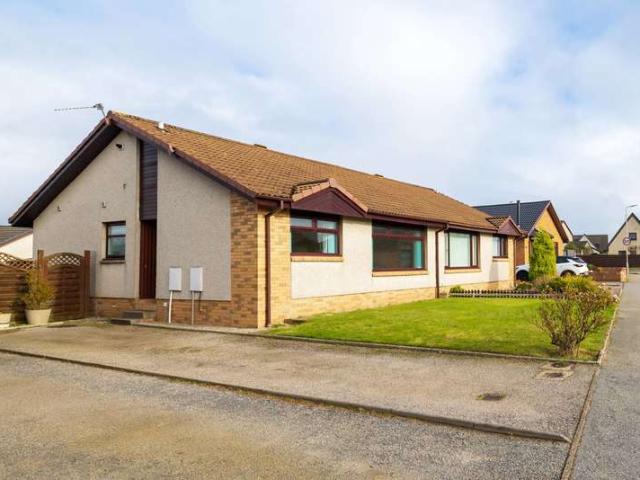 Farm for sale in Portlethen, Scotland