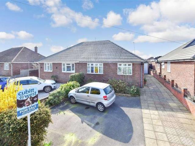Farm for sale in Spring Vale, Hampshire