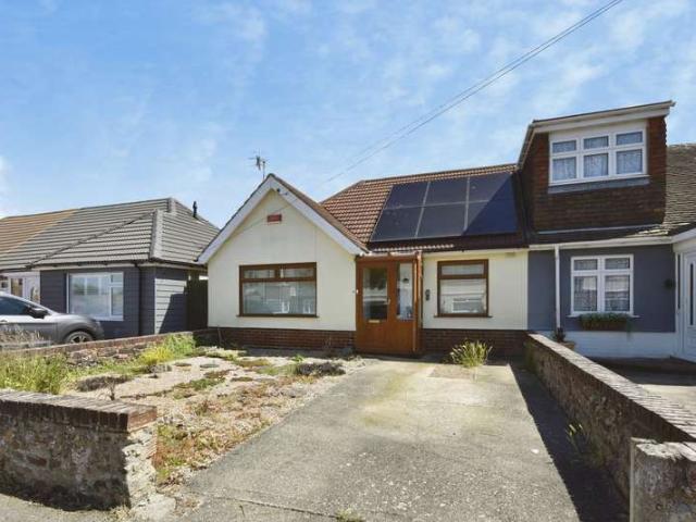 Farm for rent in Millmead, Acol