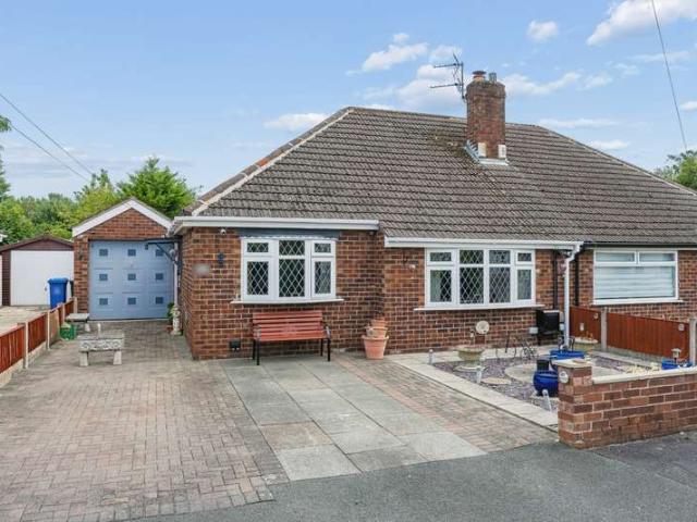 Farm for sale in Longbarn