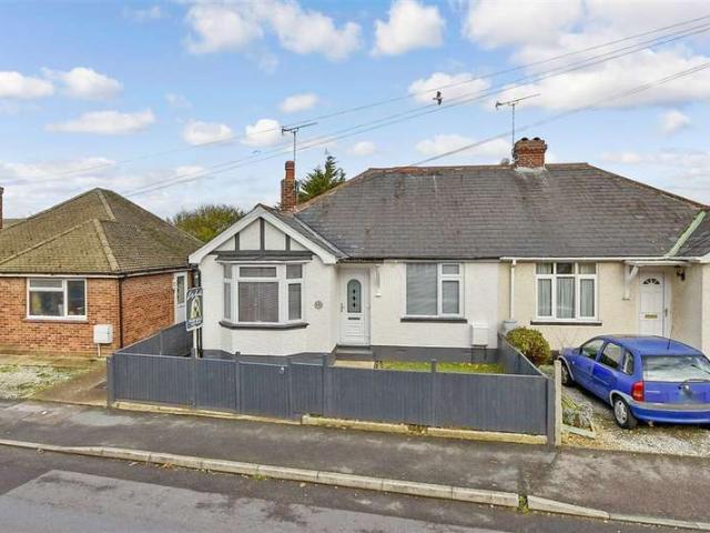 Farm for sale in Greenhill, The Bridge