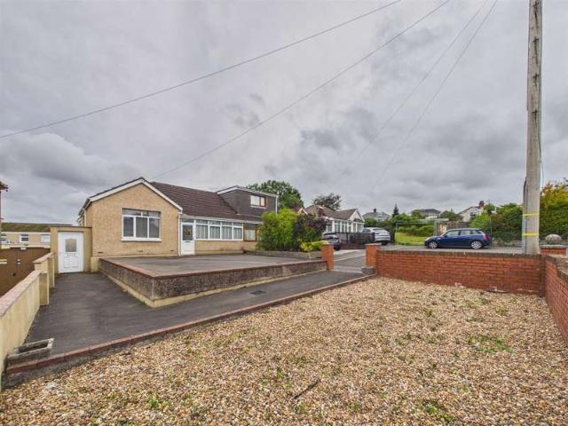 Farm for sale in Tyrfran, Llanelli