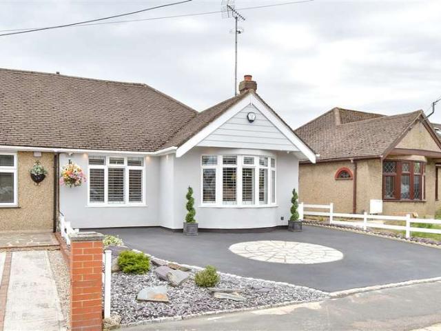 Farm for sale in Wickford