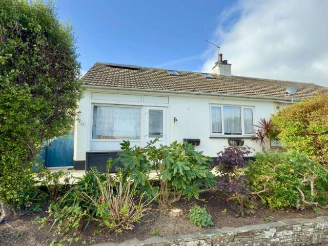 Farm for sale in Port Gaverne