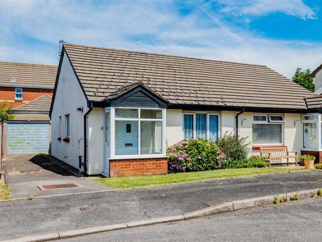 Farm for sale in Colcot, Barry