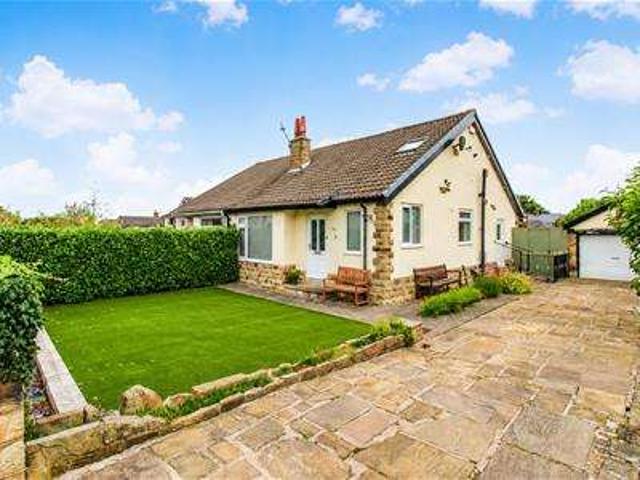 Farm for sale in Horbury, West Yorkshire