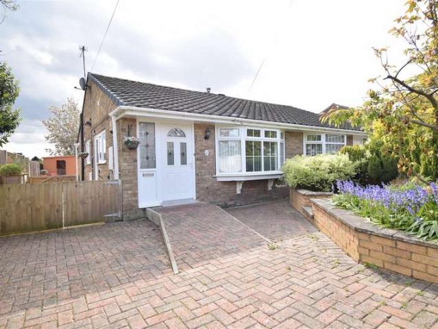 Farm for sale in Wrenthorpe, West Yorkshire