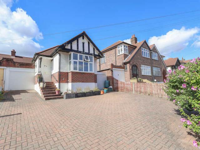 Farm for sale in Old Malden, Greater London