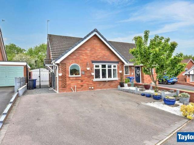 Farm for sale in Kingswinford, West Midlands