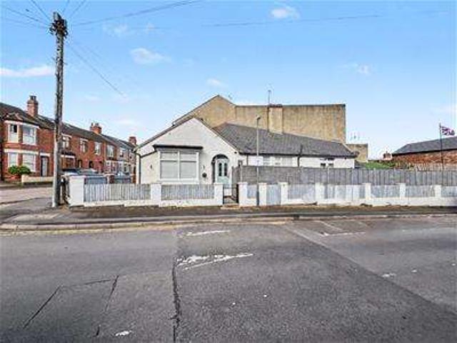 Farm for sale in New Bilton