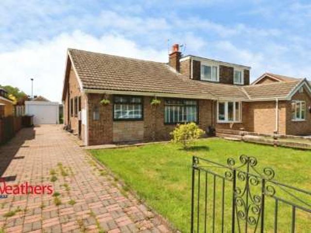 Farm for sale in Darfield, South Yorkshire