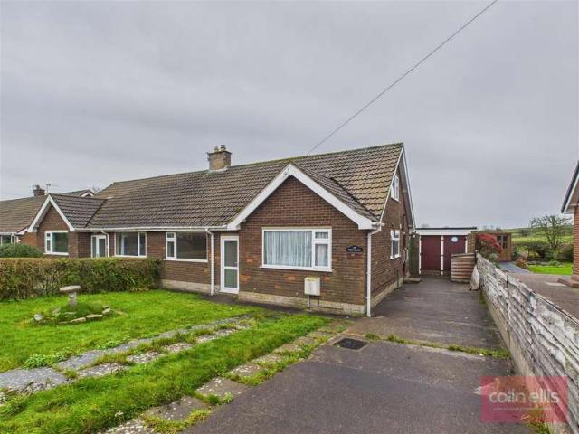 Farm for sale in Burniston