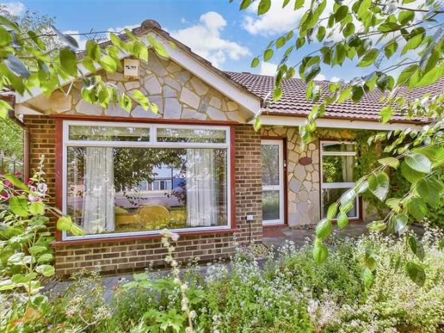 Farm for sale in Oad Street, Kent