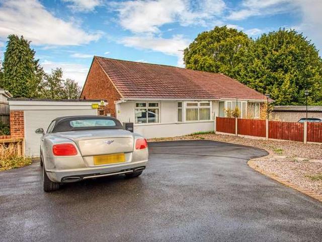 Farm for sale in Mickleover, East Midlands
