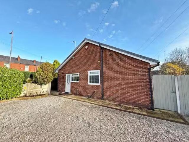 House for rent in Farnworth, Bolton