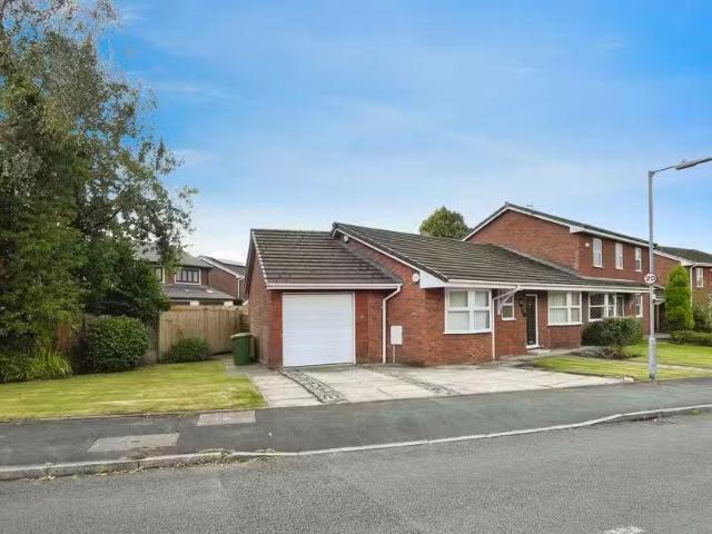 House for rent in Lee Bank, Greater Manchester