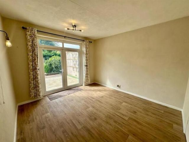 Bungalow for rent in Gloucester, Gloucestershire