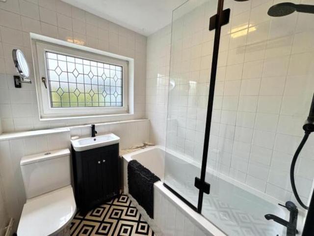 Bungalow for rent in Irwell Vale, Lancashire