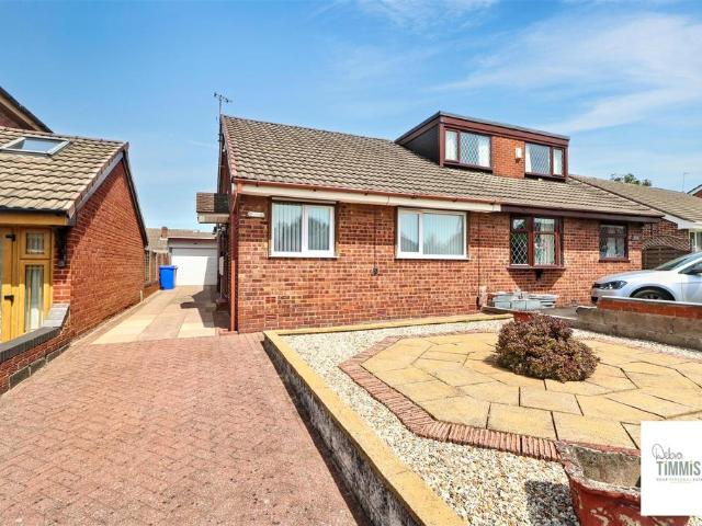 Bungalow for sale in Eaton Park, Fenton