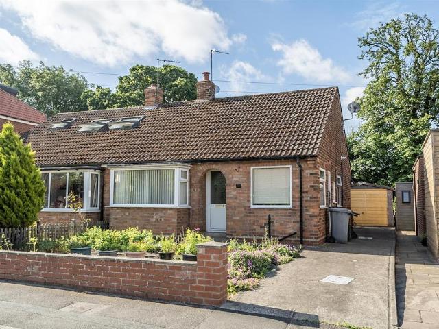 Bungalow for sale in Fishergate, High Field