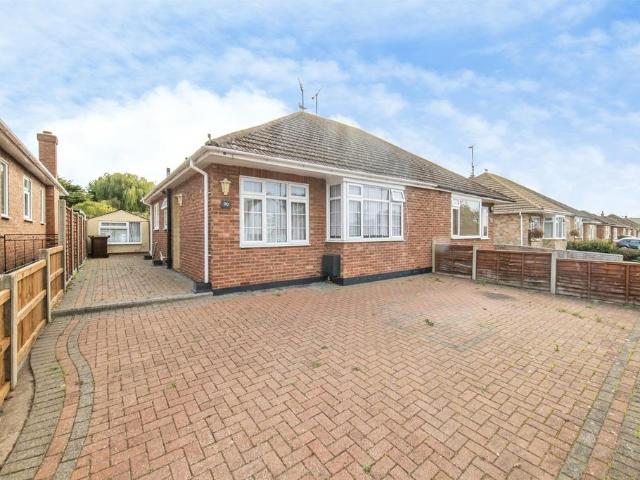 Bungalow for sale in Dale Hill, Essex