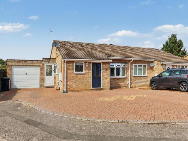 Bungalow for sale in Kings Sutton, Northamptonshire