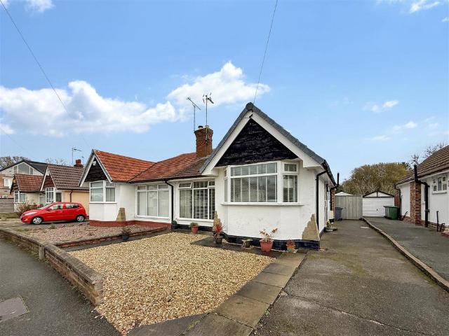 Bungalow for sale in Thingwall, Wirral