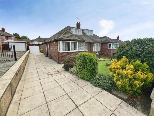 Bungalow for sale in West Yorkshire