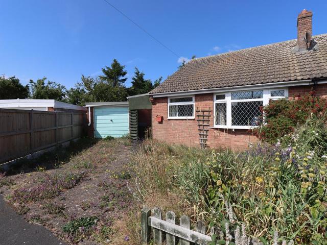Bungalow for sale in Hunmanby
