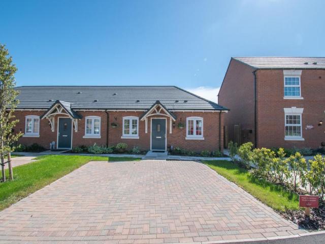 Bungalow for sale in Lubbesthorpe, Pinfold