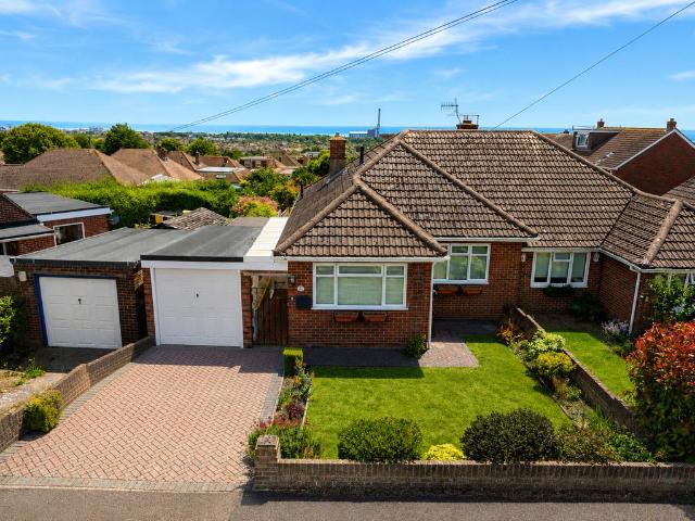 Bungalow for sale in Fishersgate, West Sussex