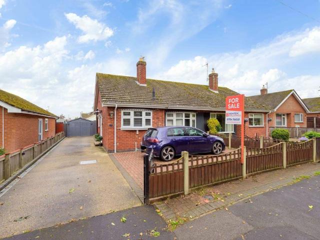 Bungalow for sale in West End, East Lindsey
