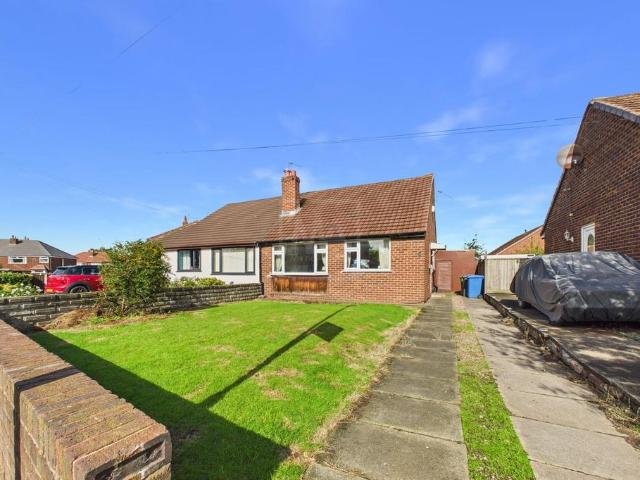 Bungalow for sale in Wilderspool, Warrington