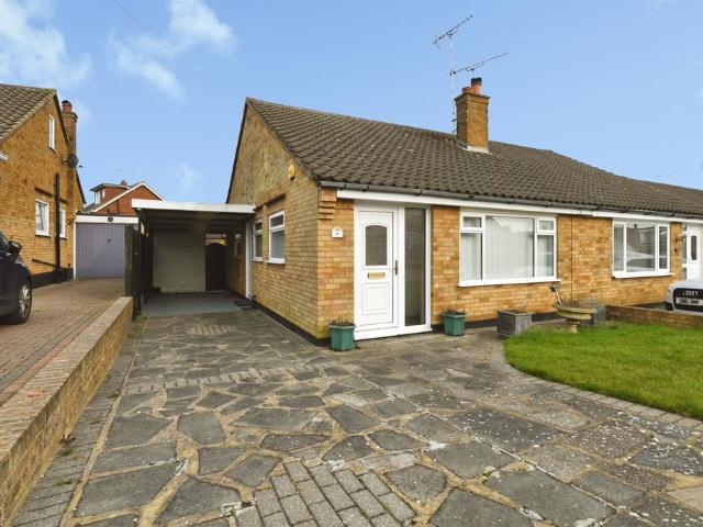 Bungalow for sale in Thundersley, Isle Of Man