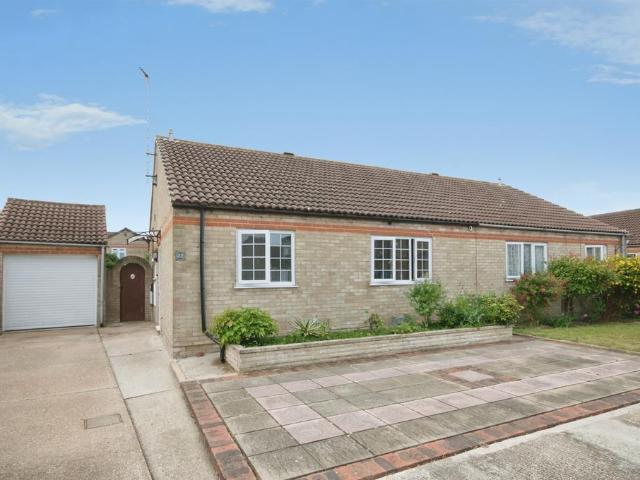 Bungalow for sale in Langney Village, Eastbourne