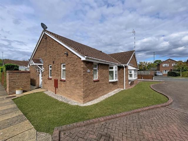 Bungalow for sale in Park Hill, Green Close