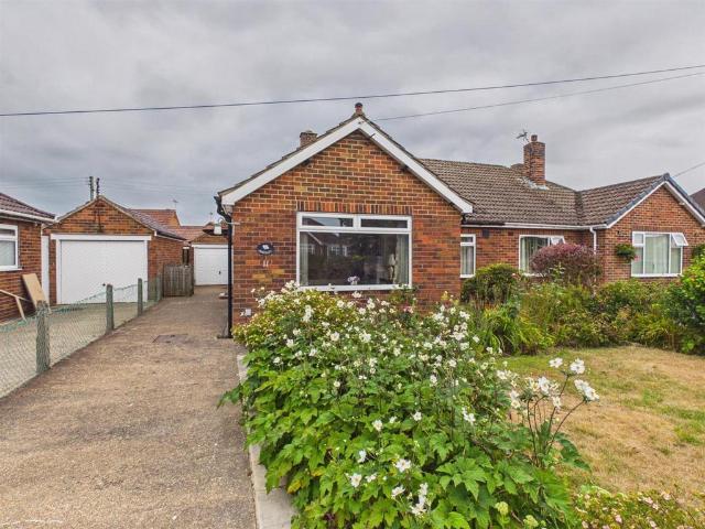 Bungalow for sale in Flamborough