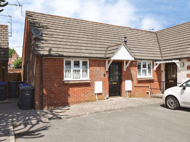 Bungalow for sale in Amesbury