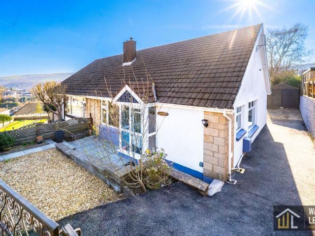 Bungalow for sale in Pontypridd, Wales
