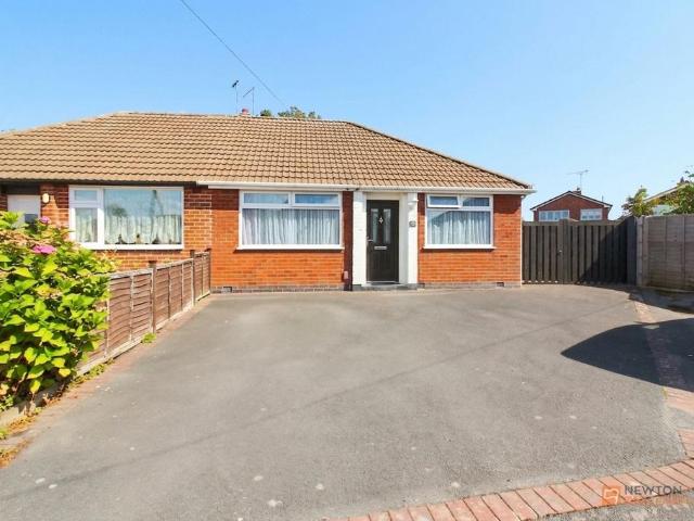 Bungalow for sale in Syston, Elmfield