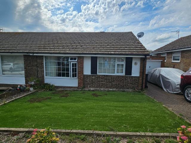 Bungalow for sale in Chilton, Acol