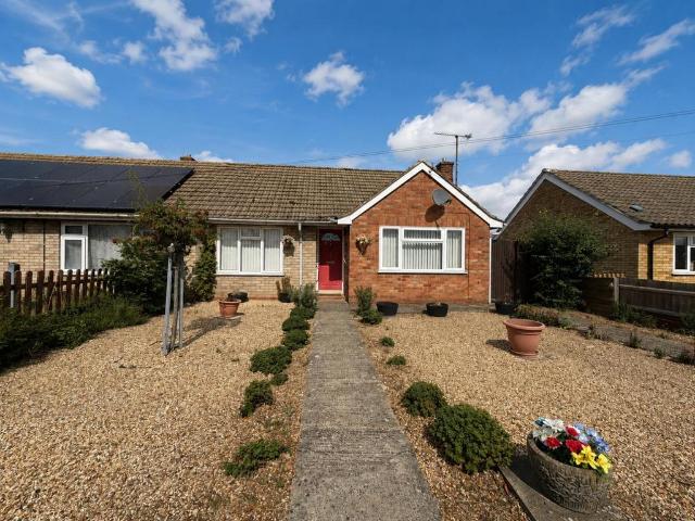 Bungalow for sale in Chedburgh, Suffolk