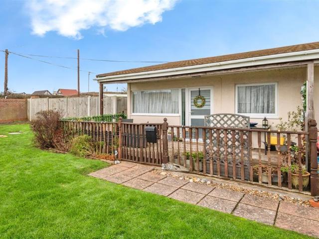 Bungalow for sale in Bacton, Comers