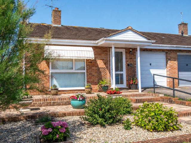 Bungalow for sale in Budlake, Devon